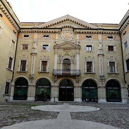 Casa Museo Palazzo Valenti Gonzaga Hotel Mantova Exterior photo