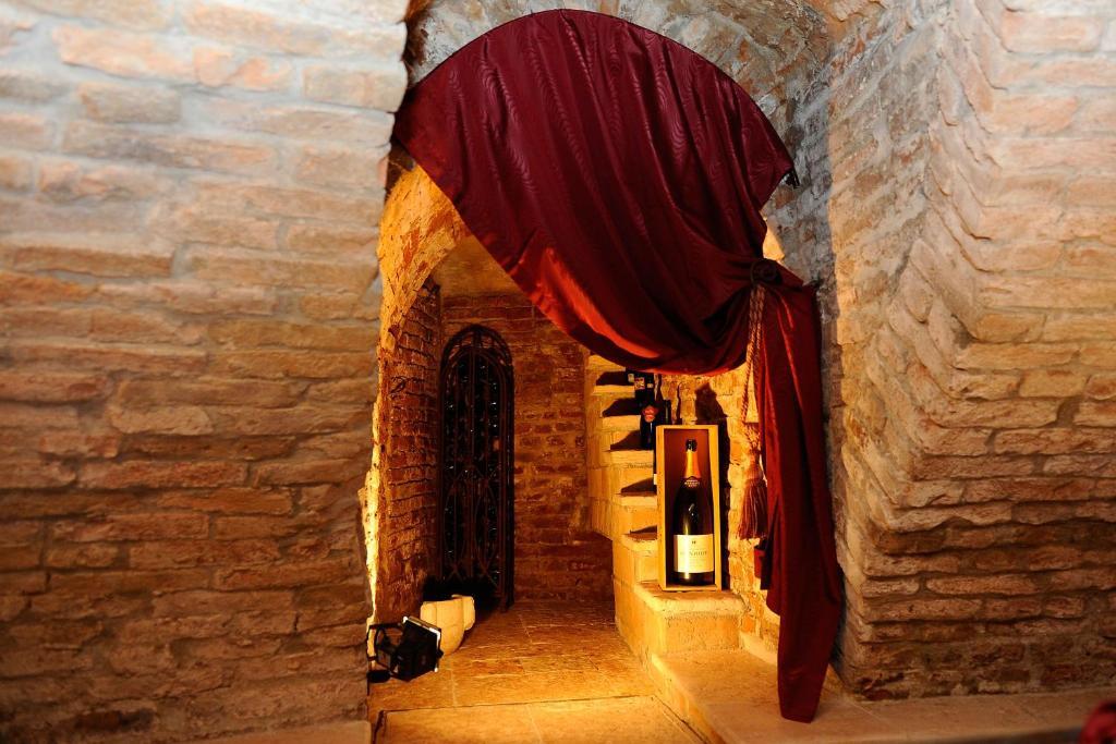 Casa Museo Palazzo Valenti Gonzaga Hotel Mantova Room photo