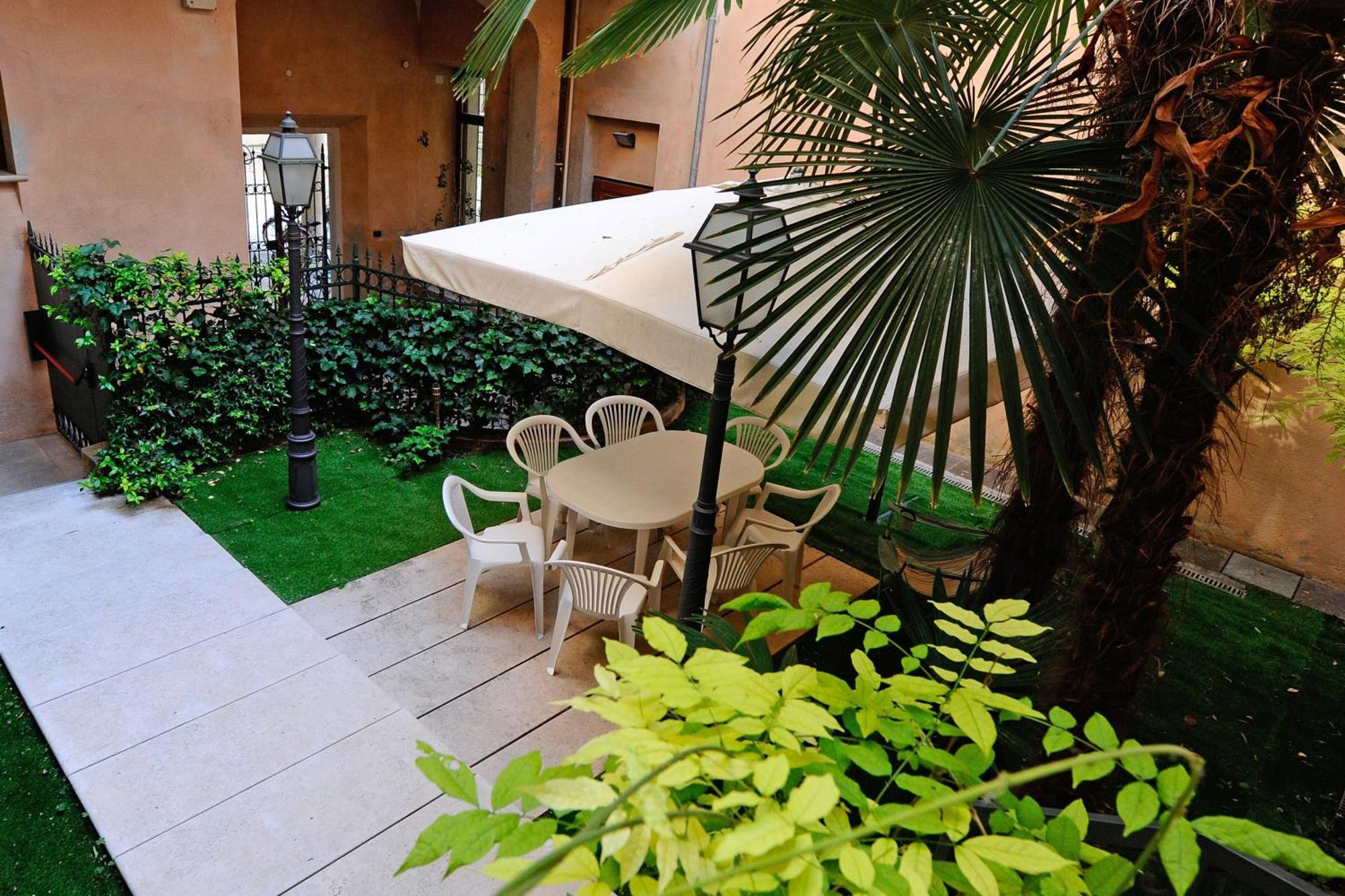 Casa Museo Palazzo Valenti Gonzaga Hotel Mantova Exterior photo