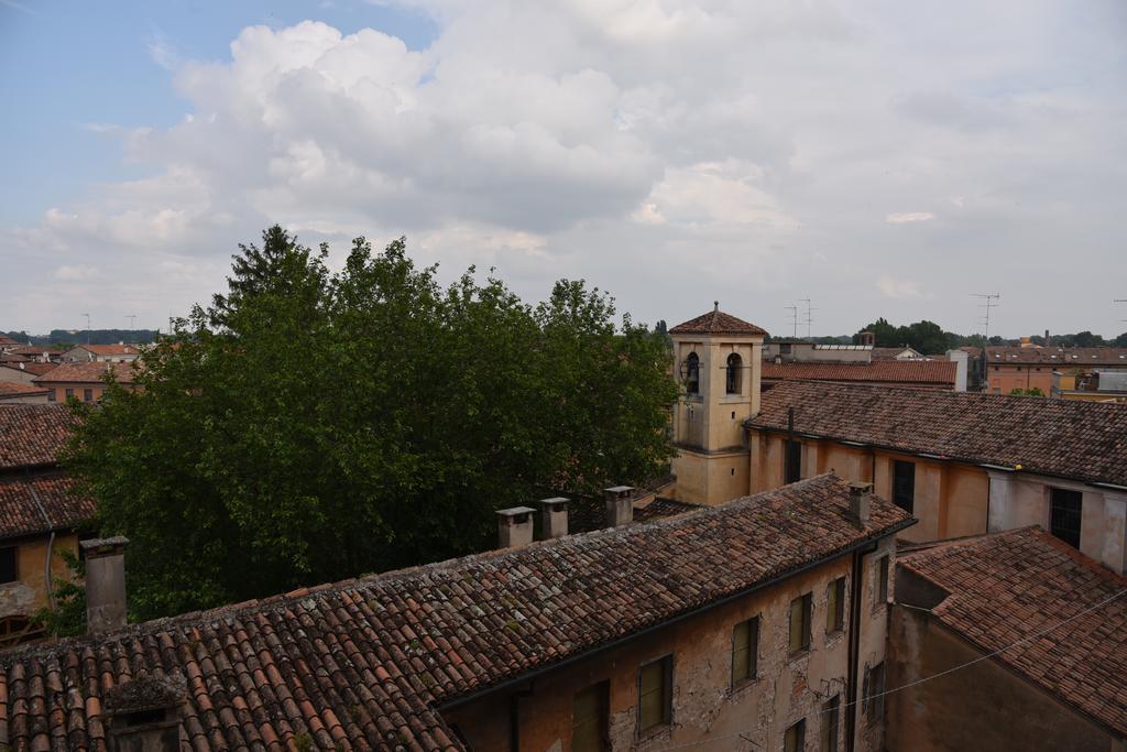 Casa Museo Palazzo Valenti Gonzaga Hotel Mantova Exterior photo